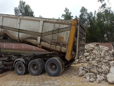 Zona de cargue y logística de salida